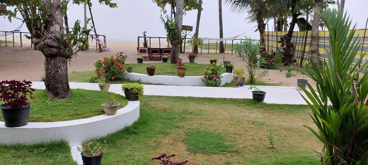 Marari Phoenix Beach Homestay Mararikulam Buitenkant foto