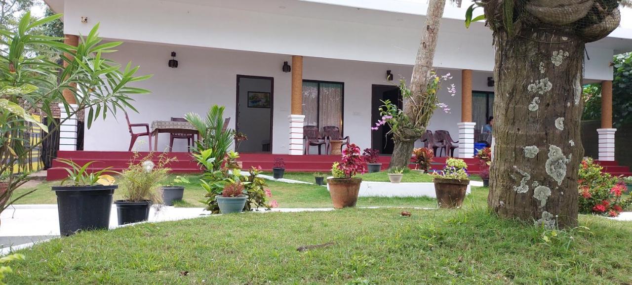 Marari Phoenix Beach Homestay Mararikulam Buitenkant foto