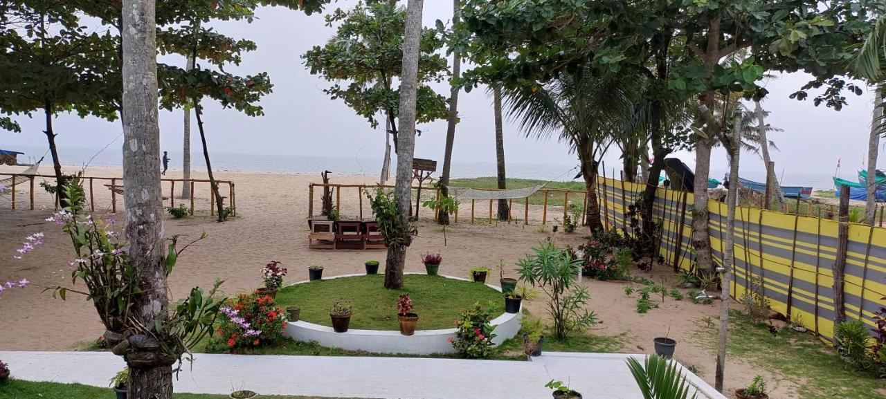 Marari Phoenix Beach Homestay Mararikulam Buitenkant foto