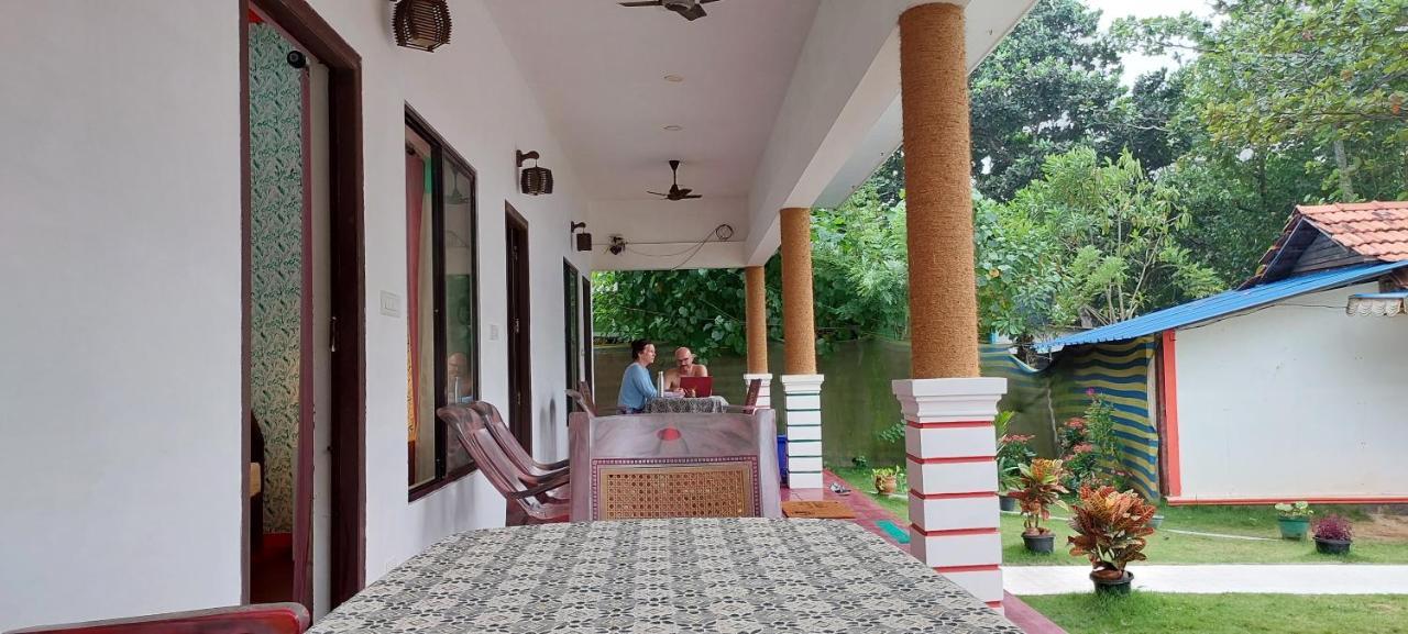 Marari Phoenix Beach Homestay Mararikulam Buitenkant foto