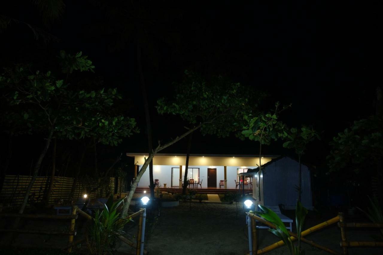 Marari Phoenix Beach Homestay Mararikulam Buitenkant foto