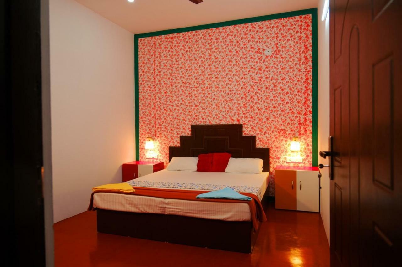 Marari Phoenix Beach Homestay Mararikulam Buitenkant foto