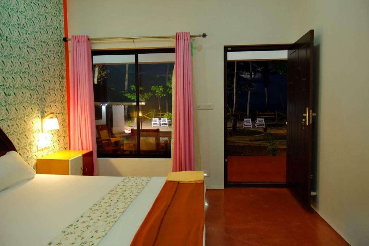 Marari Phoenix Beach Homestay Mararikulam Buitenkant foto