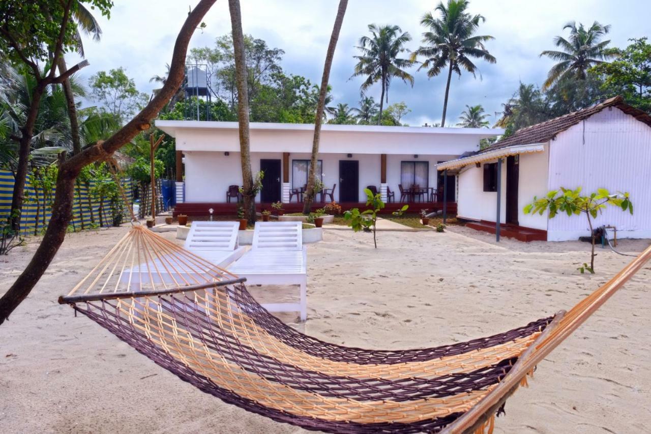 Marari Phoenix Beach Homestay Mararikulam Buitenkant foto